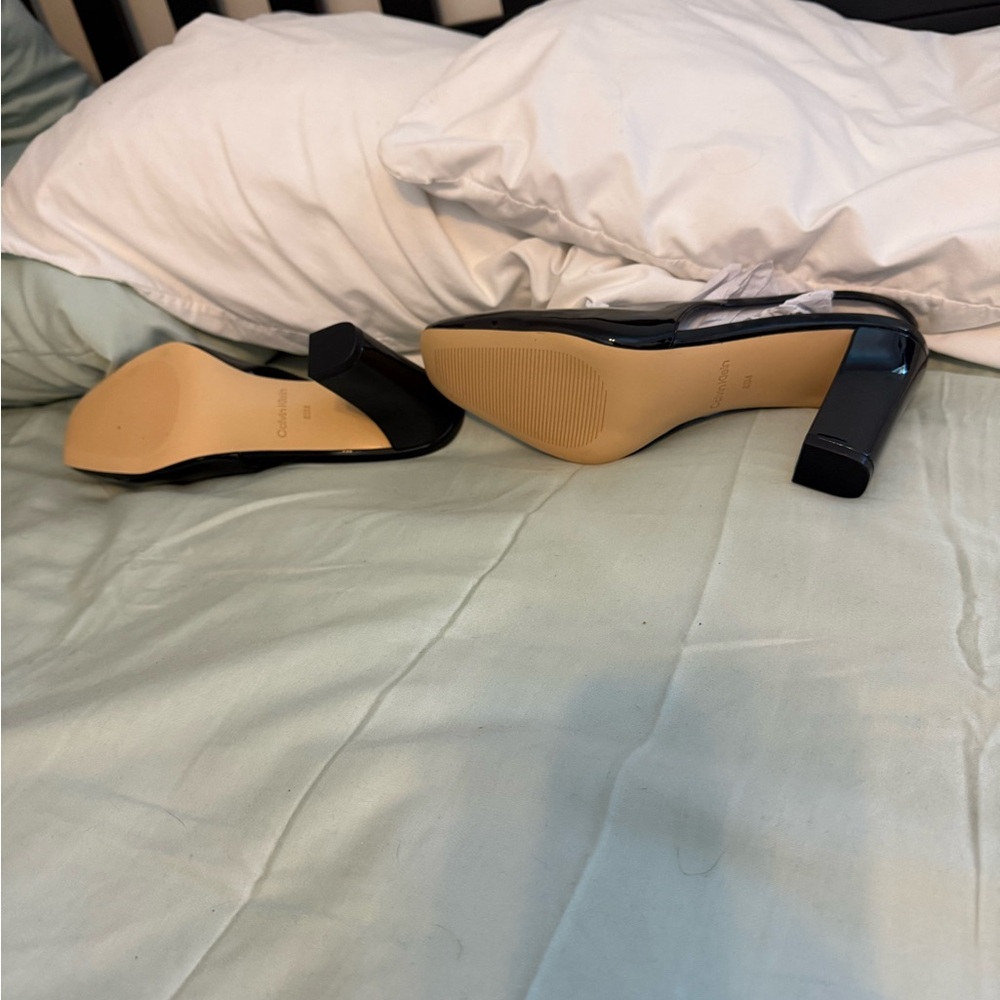 NIB CALVIN KLEIN Black Patent Slingback Block Heel Pumps - Women Shoes Size 8.5 - Picture 4 of 8